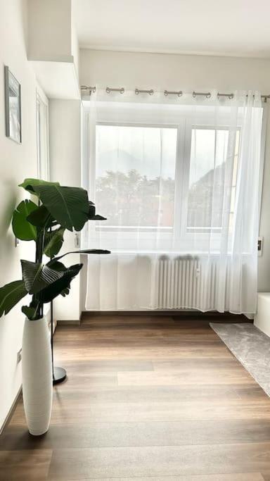 Luxury Apartment With View Como Exteriér fotografie