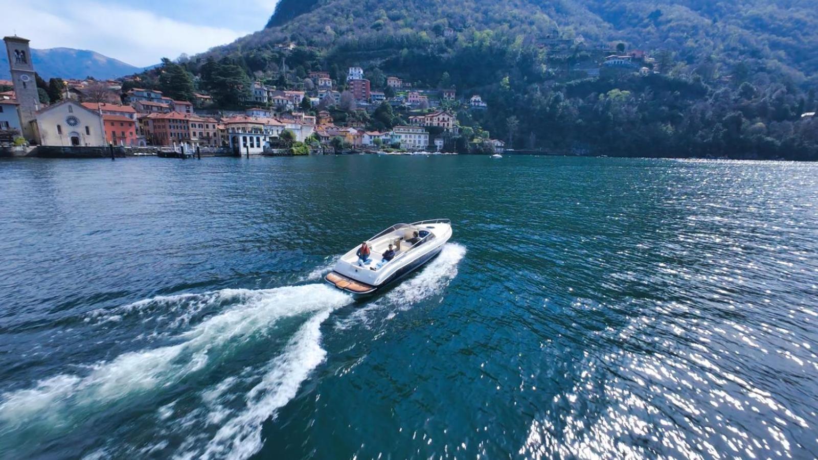 Luxury Apartment With View Como Exteriér fotografie
